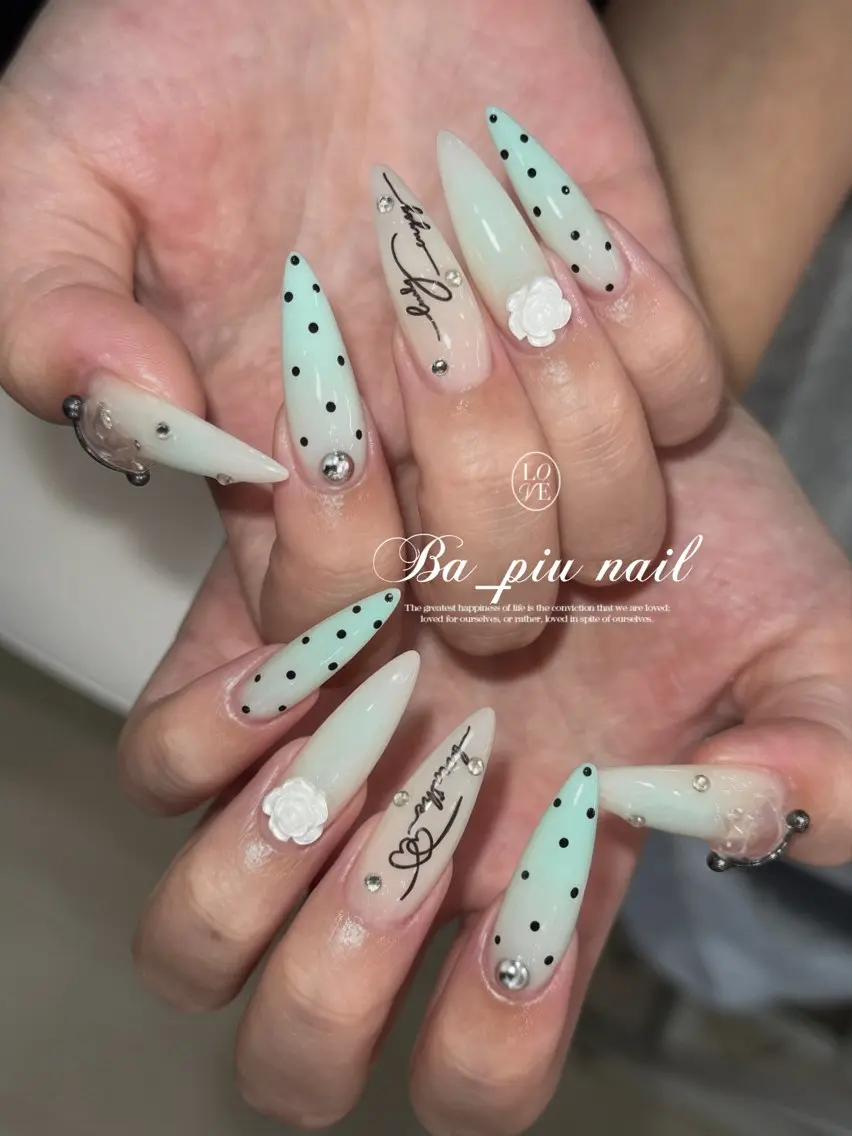 ネイル BA_PIU NAILのネイルデザイン
