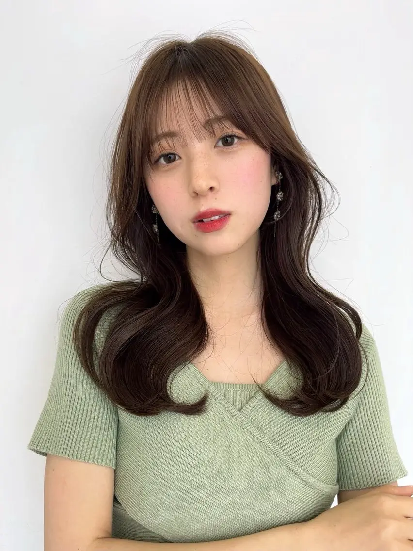 セミロング くびれヘア レイヤーカット 井上諒祐 /スタイリストのヘアスタイル