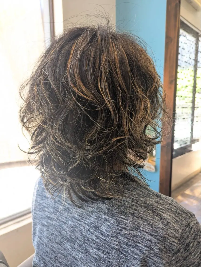 ミディアム パーマ パーマ 足立 芹音のヘアスタイル