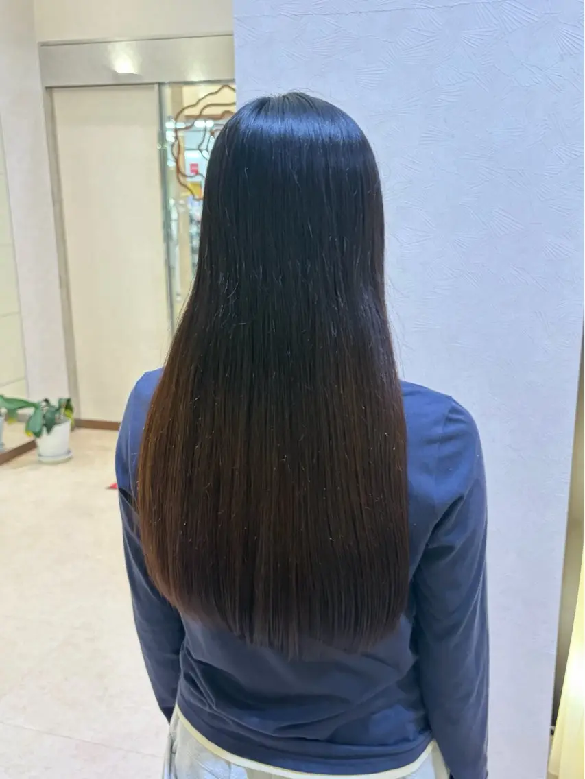 ロング やまもと かこのヘアスタイル