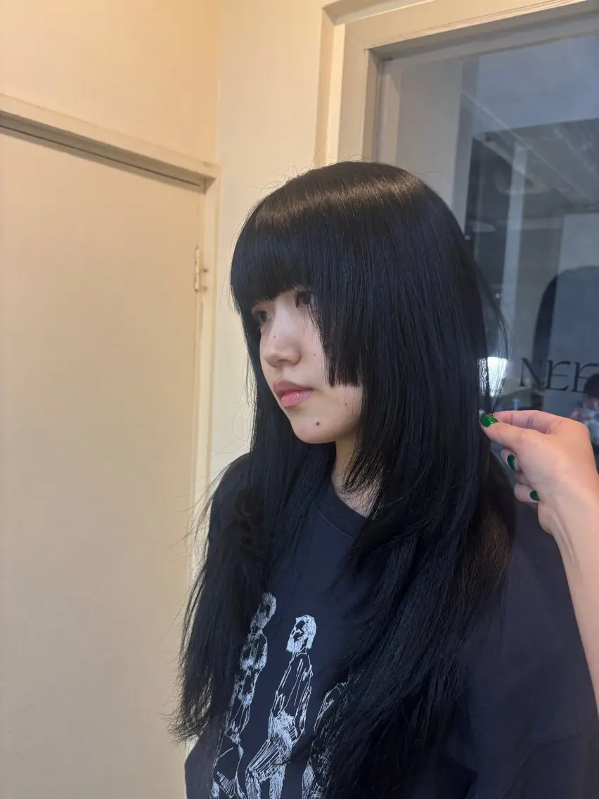 ロング 顔周りカット 姫カット 長崎 紗南のヘアスタイル