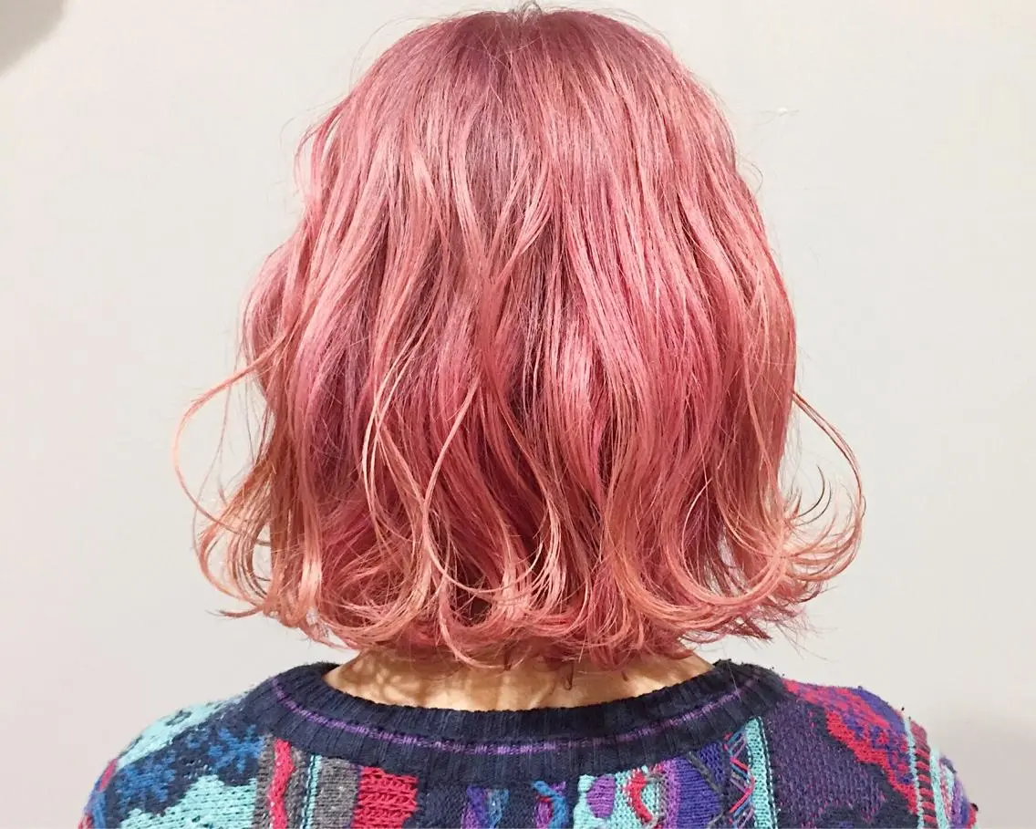 ミディアム VIRETTA 【ヴィレッタ】のヘアスタイル
