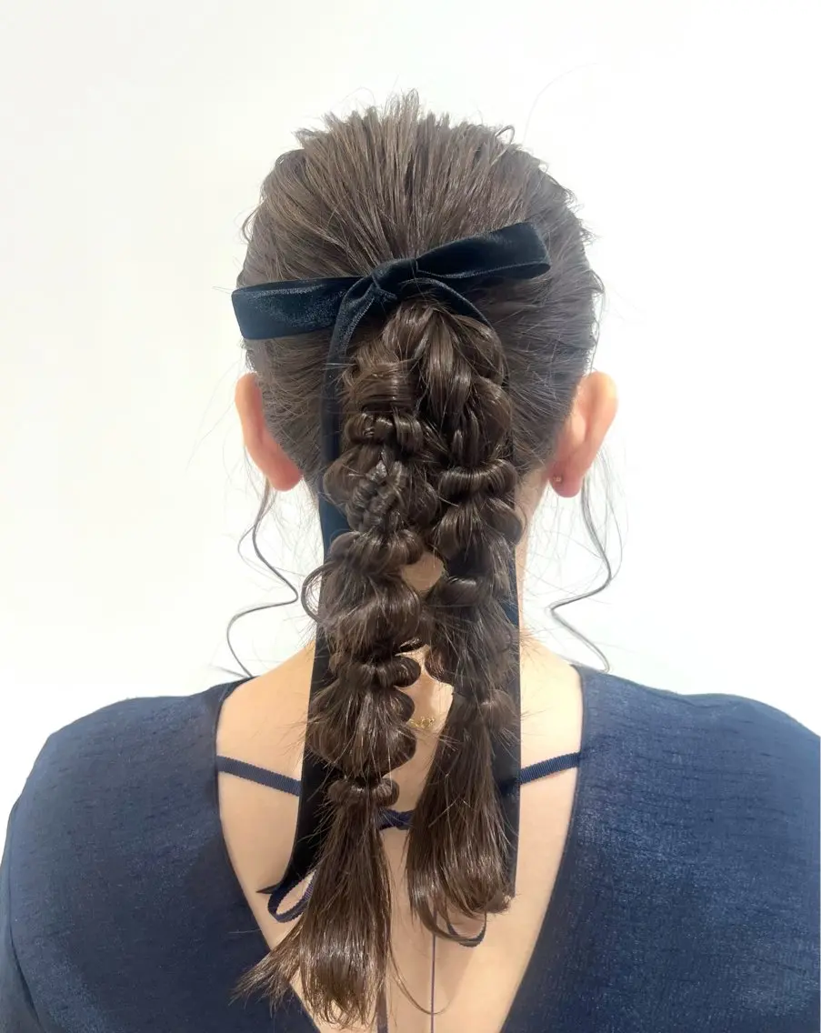 セミロング ヘアアレンジ ヘアセット 🤍透明感カラー・ きらら‎🤍のヘアスタイル