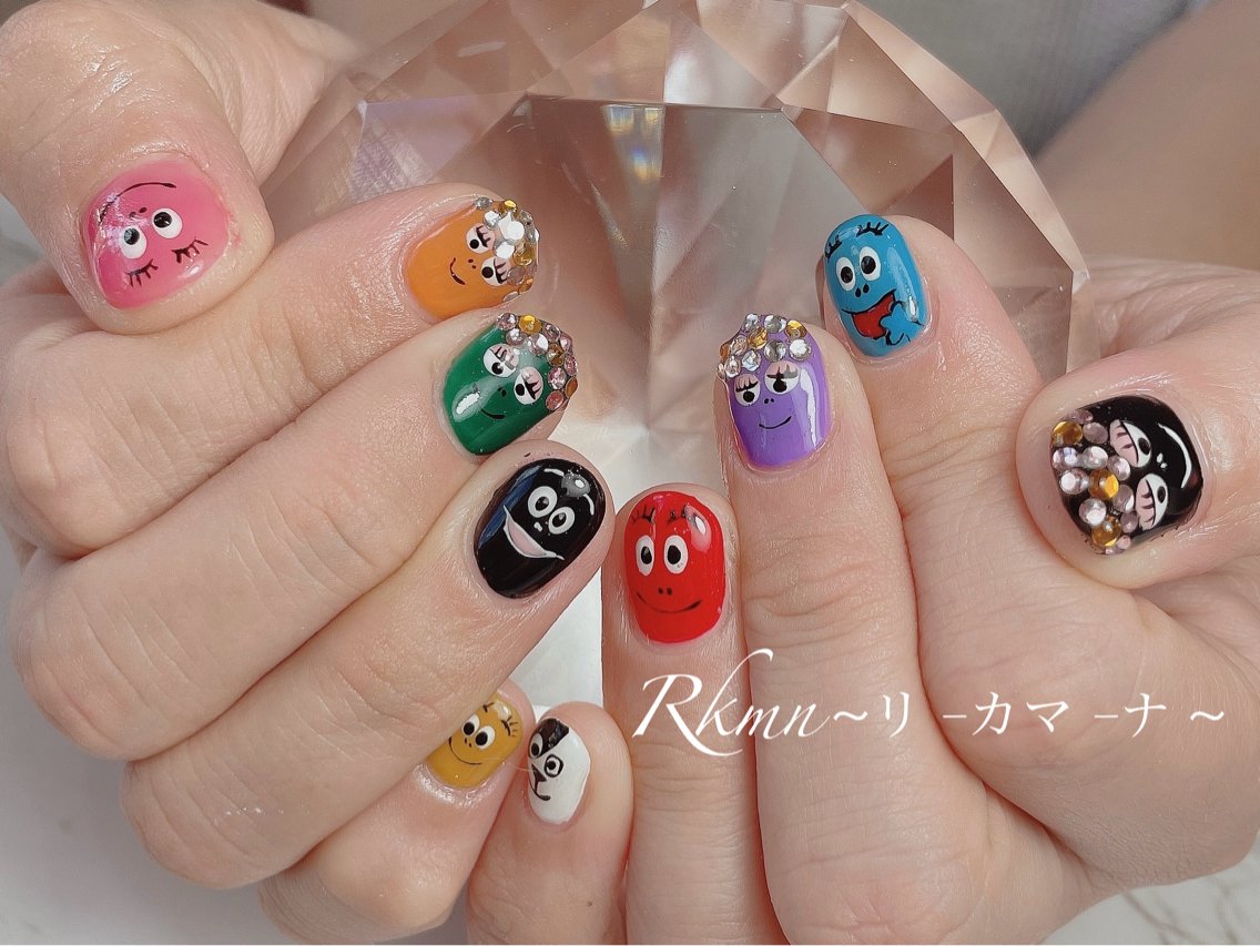 ネイル シンプルネイル ハンドネイル フットネイル ハンドケア Rkmn ~リ-カマ-ナ~のネイルデザイン