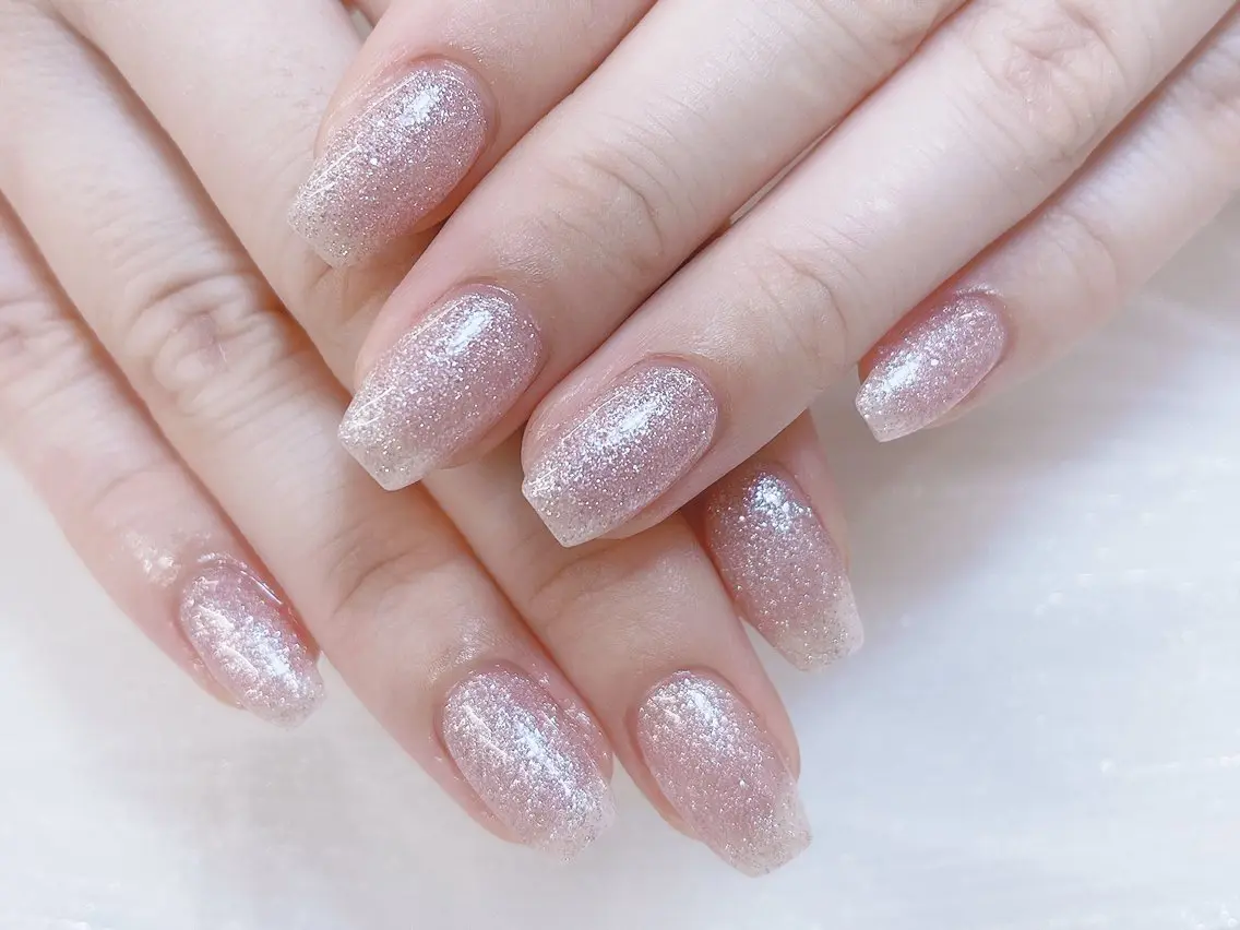ネイル チークネイル 成人式 フレンチネイル グラデーション 氷ネイル・うるうるネイル ハンドネイル DUO MI nail salonのネイルデザイン