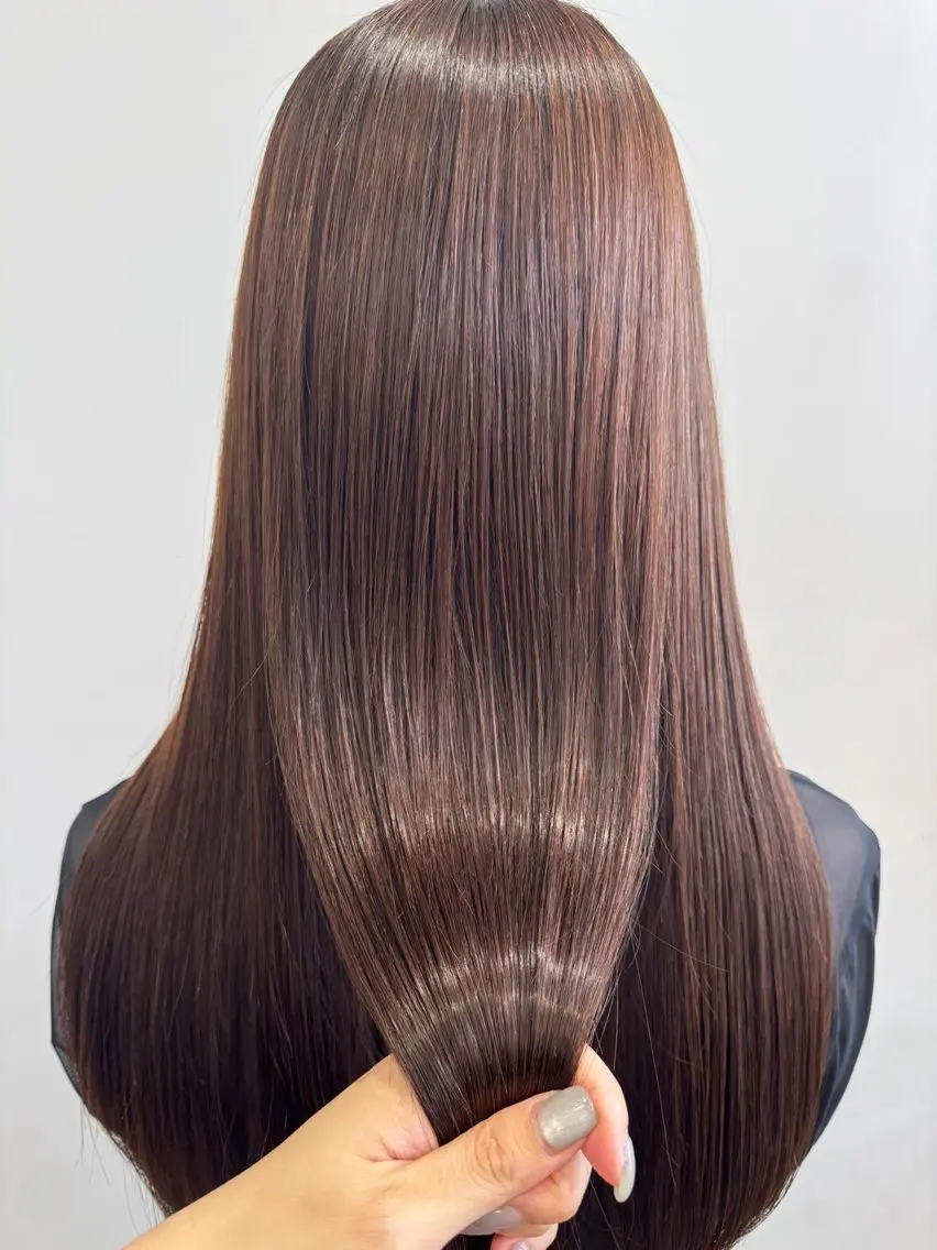 ロング カラー 小平 琳のヘアスタイル
