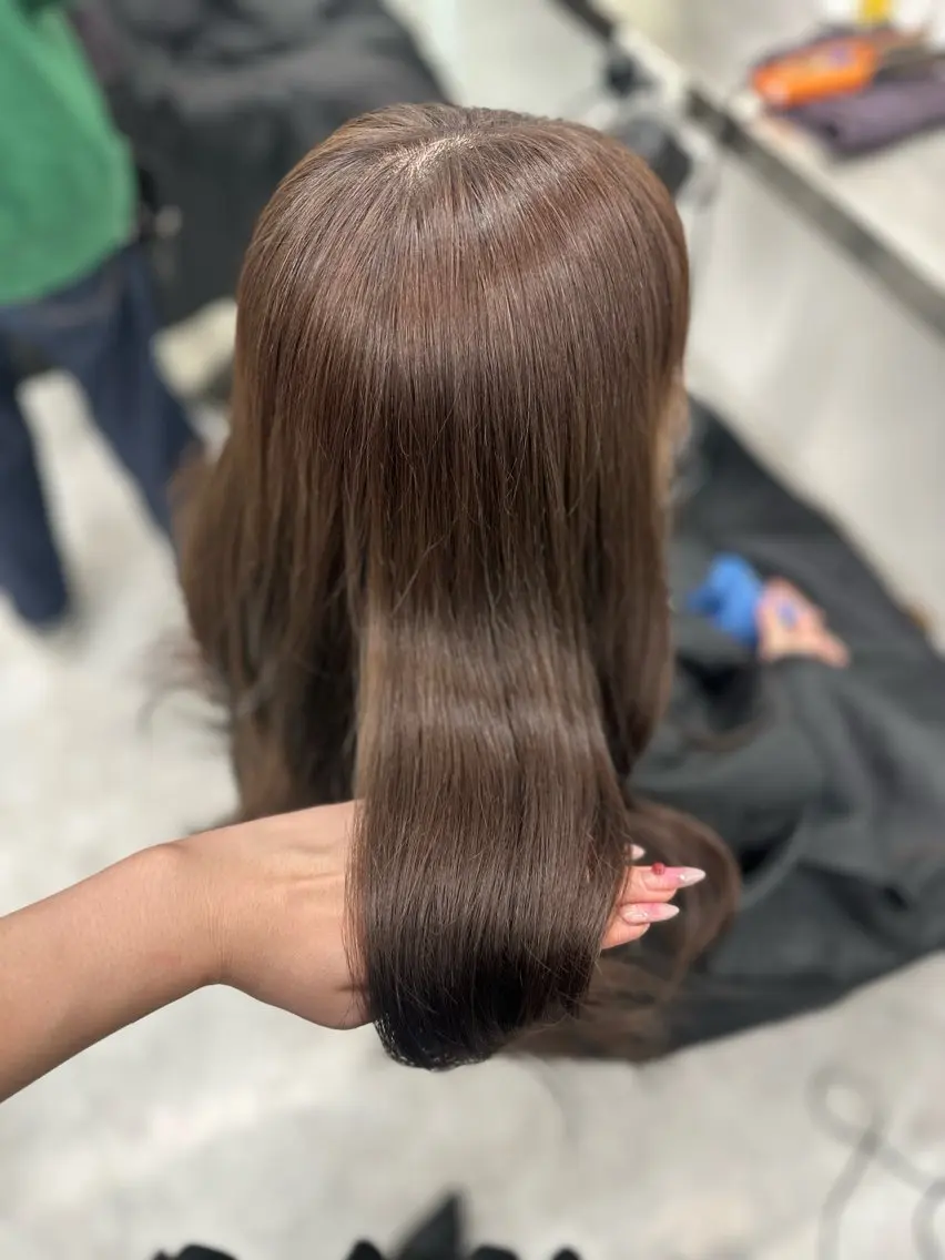 ロング カラー カット ヘアカラー トリートメント 上品モテヘア🩶 karen🩶のヘアスタイル