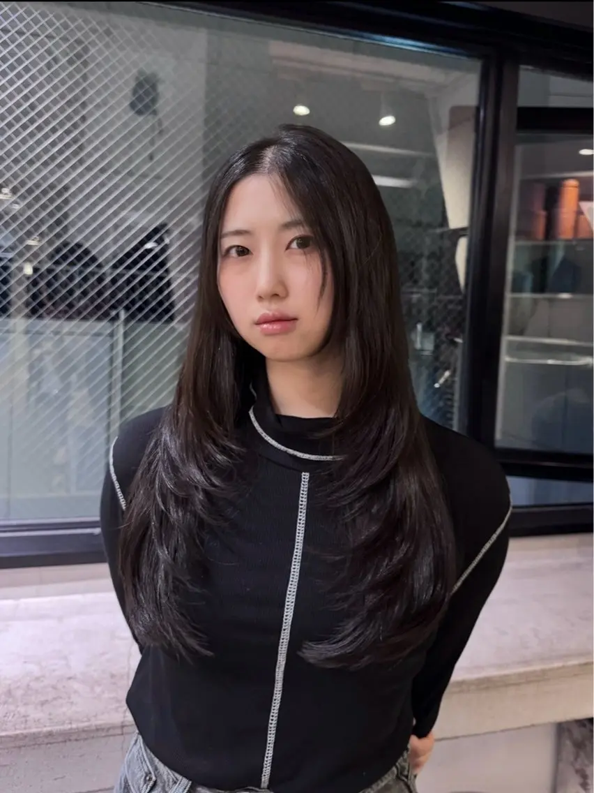 ロング カラー 透明感カラー ダークグレー ダークグレージュ グレージュ 韓国風ヘア カット ヘアカラー トリートメント 🎀ワンホン🎀 韓国ヘア🎀リクトのヘアスタイル