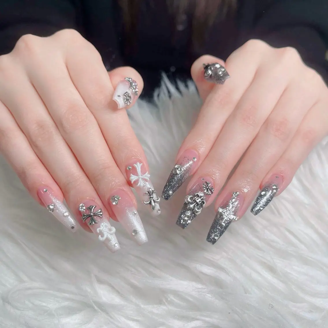 ネイル フットネイル フレンチネイル グラデーション 韓国ネイル ロングネイル ハンドネイル Hani Nail Salonのネイルデザイン