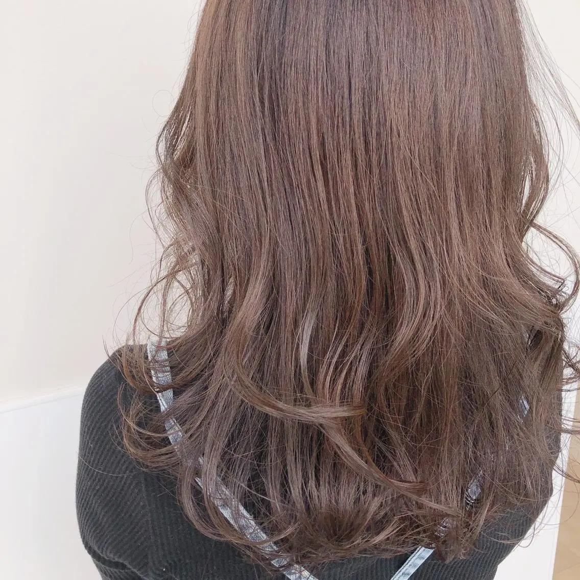 セミロング カラー ヘアカラー トリートメント ヘッドスパ 盛れるレイヤーカット 得意🌹井上美沙のヘアスタイル