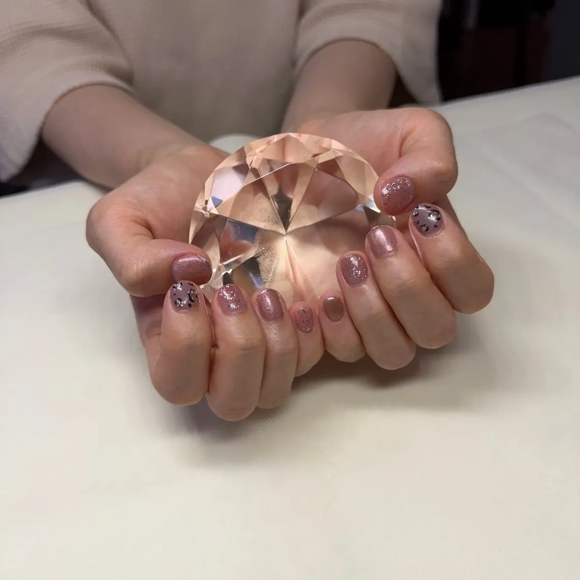 ネイル シンプルネイル ハンドネイル 井脇 優花のネイルデザイン