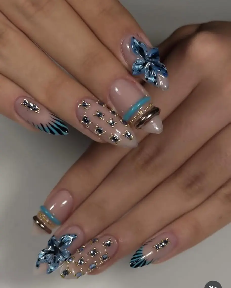 ネイル キラキラネイル 韓国ネイル マグネットネイル 持ち込み ネイルチップ ハンドネイル Himeka Bling.Nailのネイルデザイン