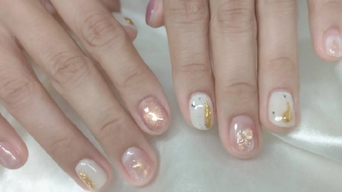 ネイル ニュアンスネイル NINA· NAIL✨のネイルデザイン