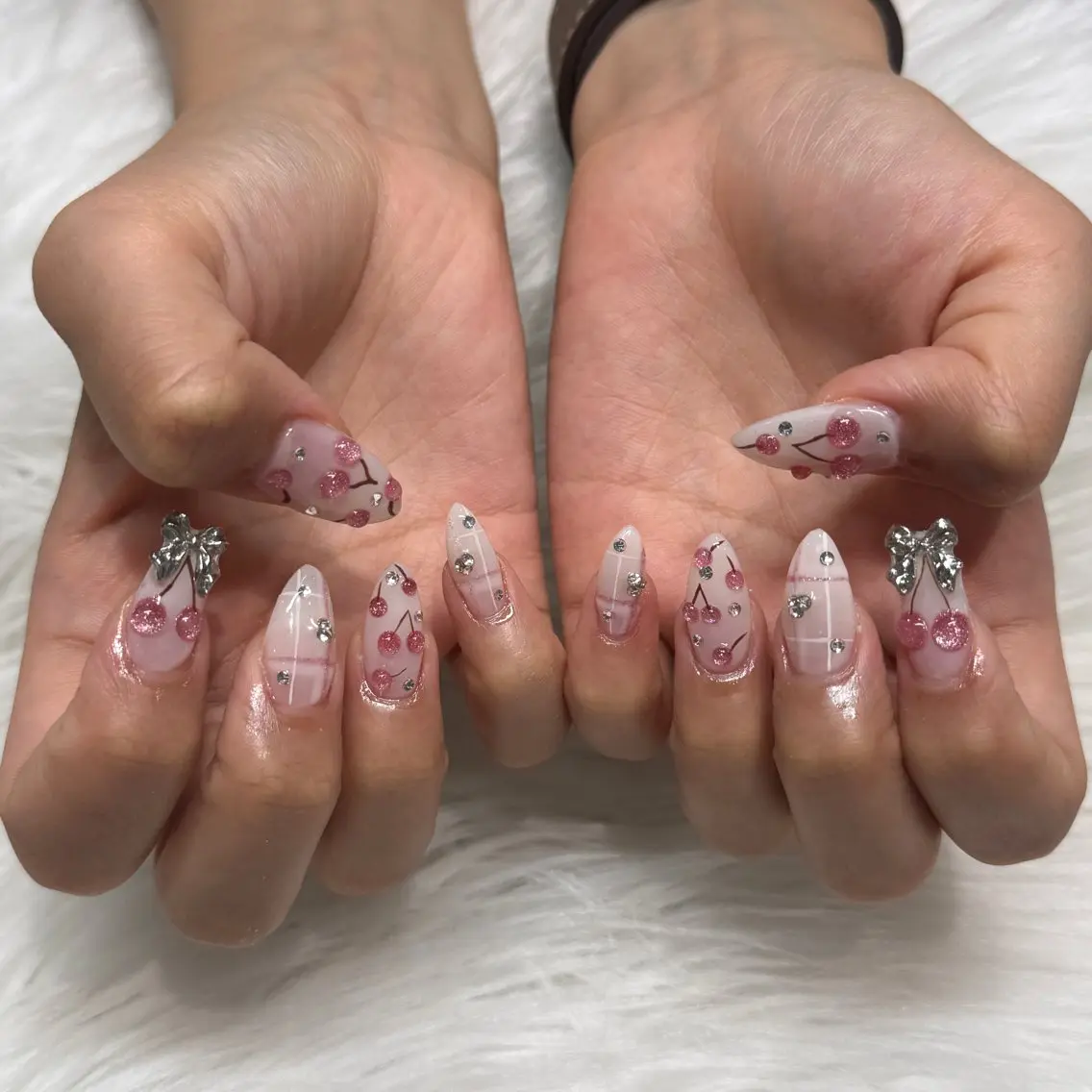 ネイル 💖𝓜𝓲𝓸 /8月予約受付中💖のネイルデザイン