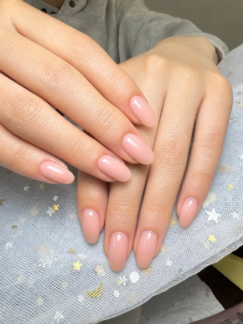 ネイル チークネイル 長さ出し フットネイル ジェルネイル 卒業式 𝓐𝓷𝓻𝓲 XiinhNailのネイルデザイン
