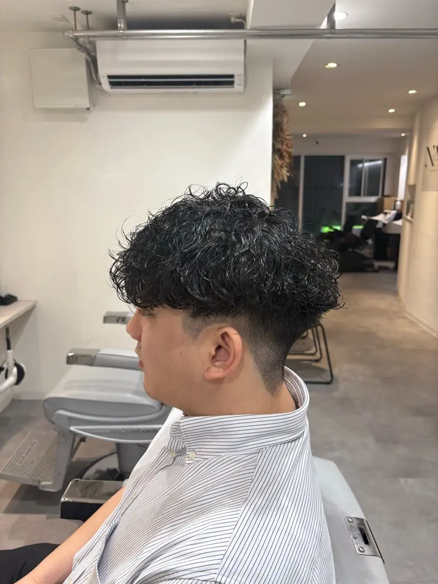 ショート メンズ カット パーマ 深澤 知樹のヘアスタイル