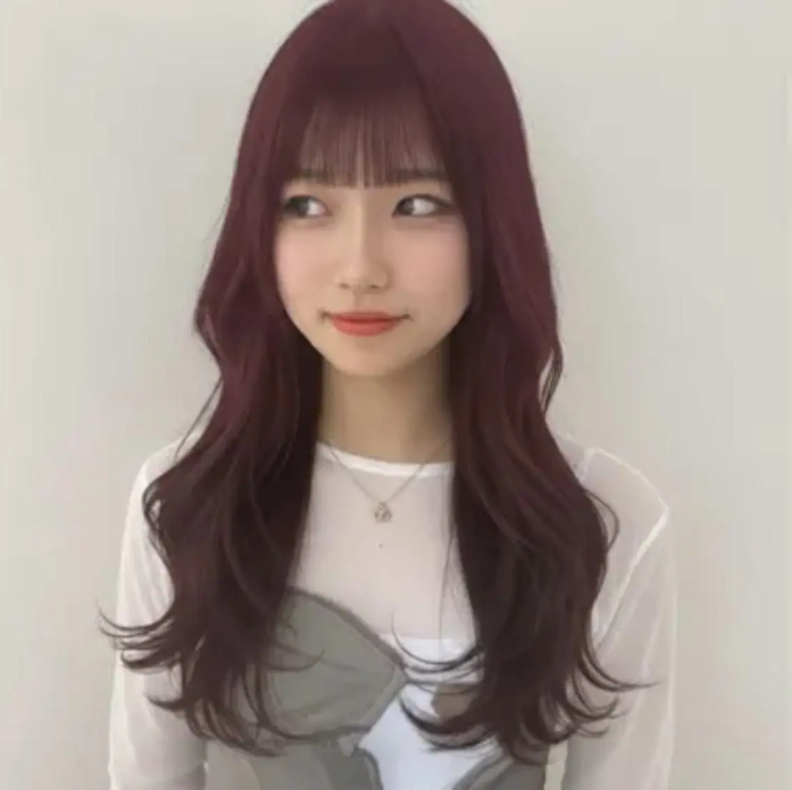 セミロング カラー 中韓🇨🇳🇰🇷 トレンド＆髪質改善のヘアスタイル