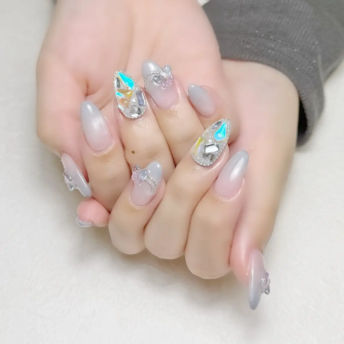 ネイル ブルー グラデーション マグネットネイル 春ネイル rouse nail RISATOのネイルデザイン