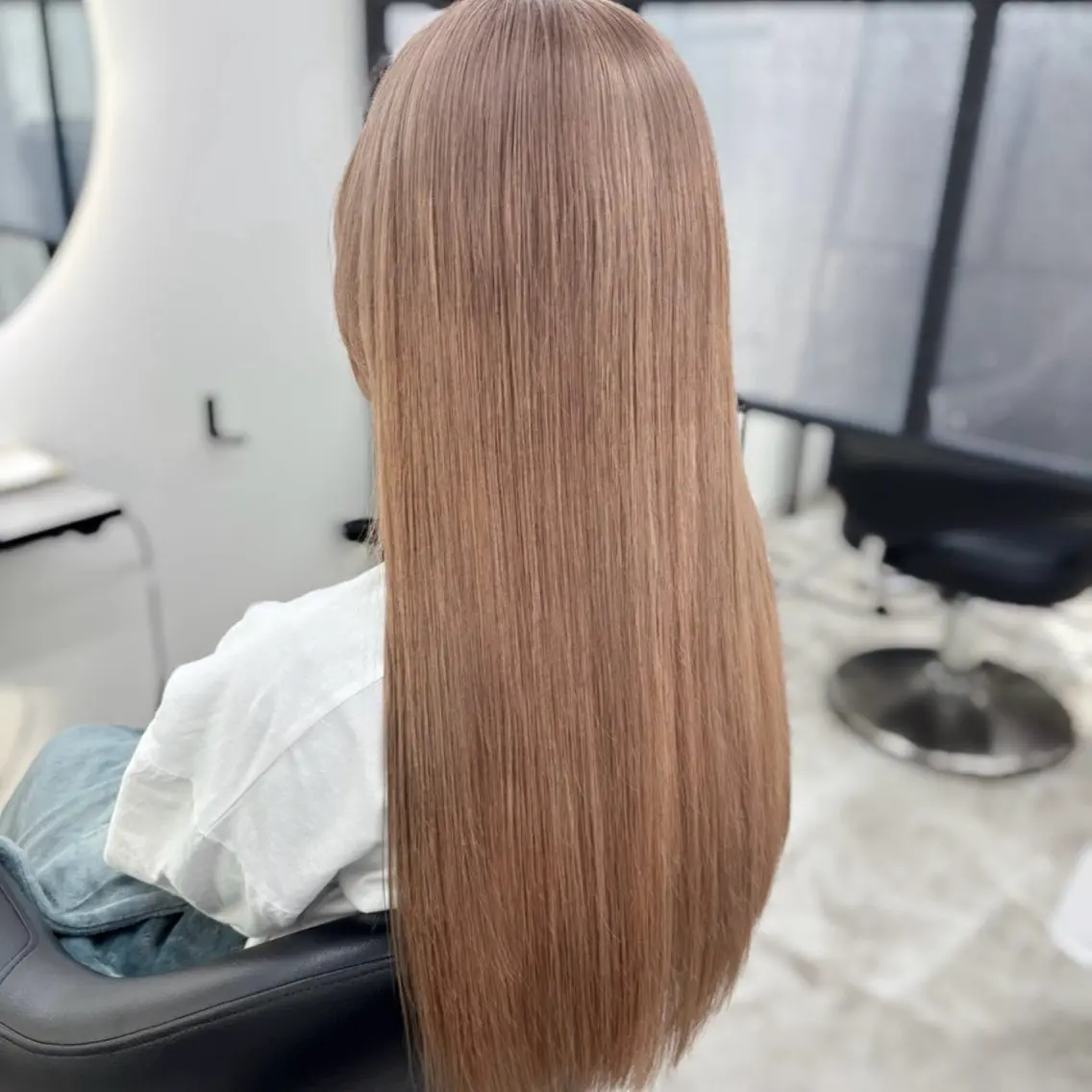 ロング カラー ヘアカラー Ren. 🦋デザインカラーのヘアスタイル