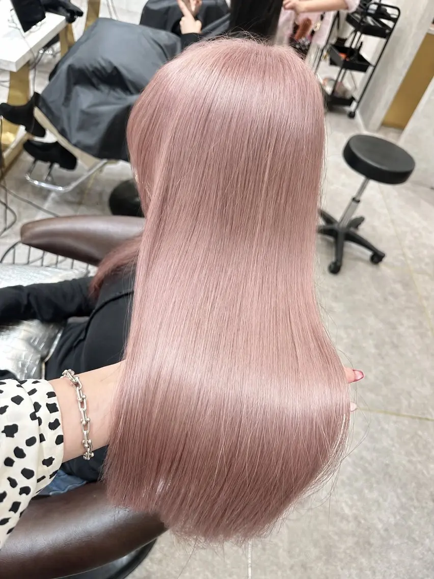 カラー 透明感カラー ハイトーンカラー ヘアカラー トリートメント ヘッドスパ Rio /ハイトーン /透明感カラーのヘアスタイル