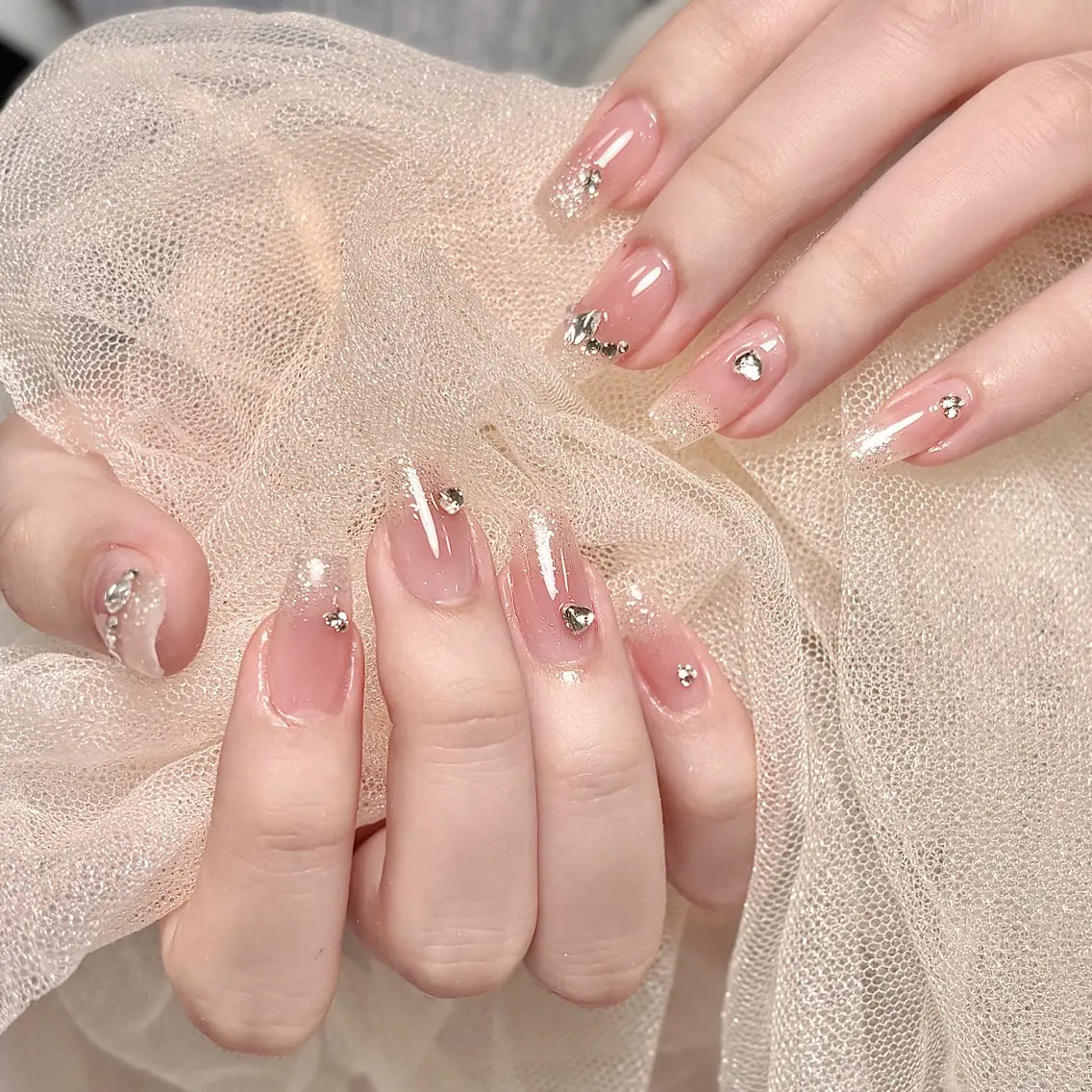 ネイル ハンドネイル Elin Maggieのネイルデザイン