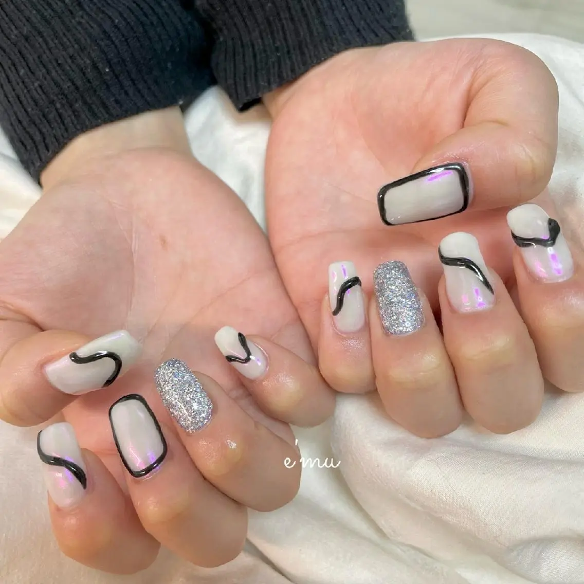 ネイル オーロラネイル 韓国ネイル nail salon e'mu💐のネイルデザイン