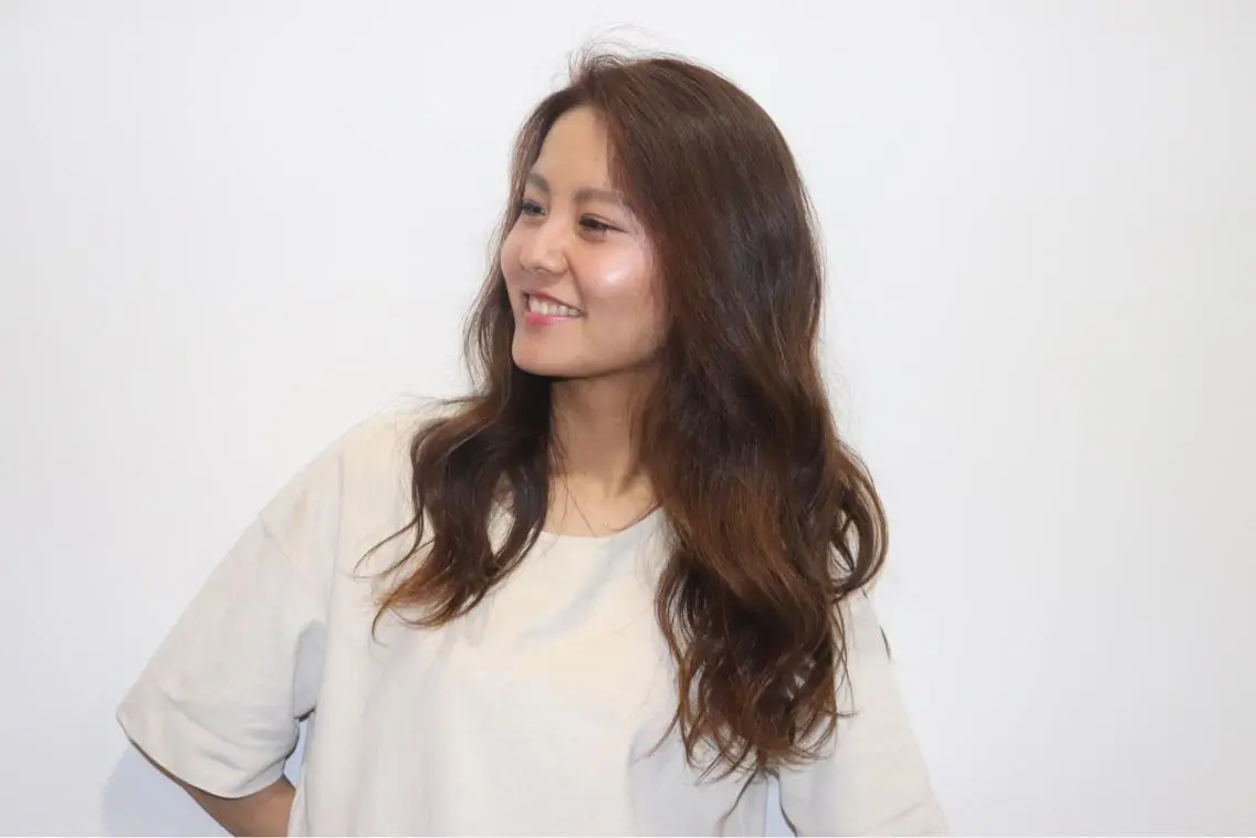 ロング カラー パーマ ロング 川上 恵里香のヘアスタイル