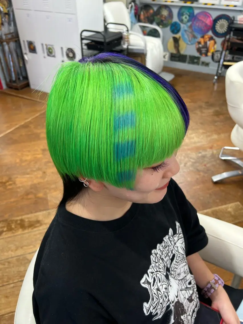 ショート カラー メンズ カット ヘアカラー KOYA コヤのヘアスタイル