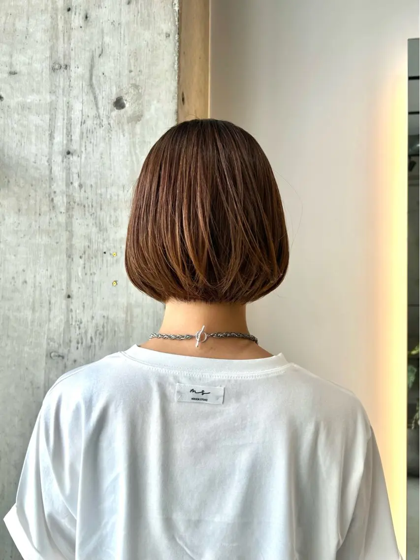 ミディアム カラー カット ヘアカラー 鈴木 よつはのヘアスタイル