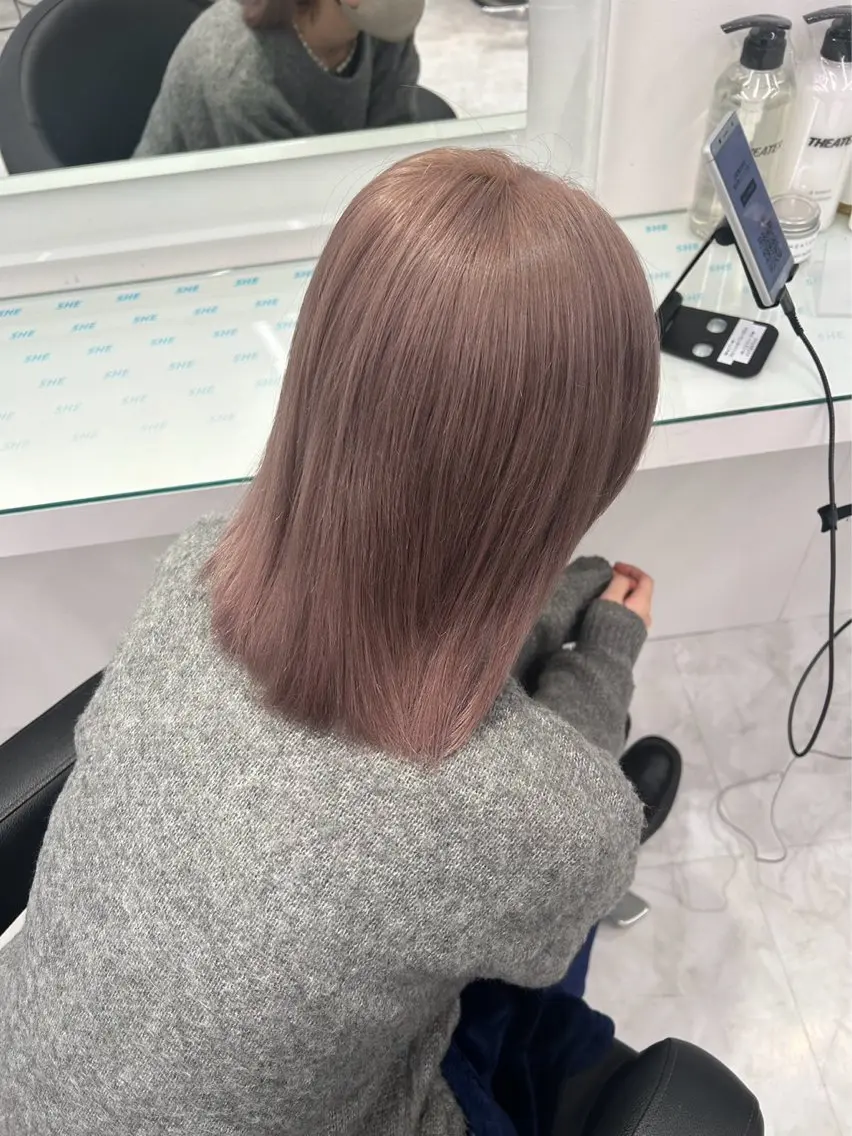 ミディアム カラー カット ヘアカラー トリートメント ヘッドスパ ヘアセット ウルフカット×ハイ トーン職人🤍ゆうひのヘアスタイル