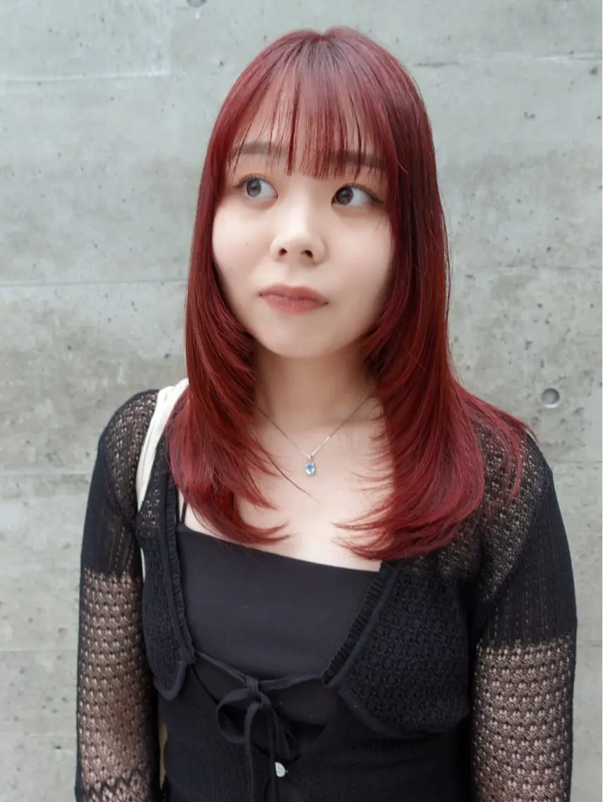 ミディアム レイヤーカット ディズニー大好き🏰 関谷彪のヘアスタイル