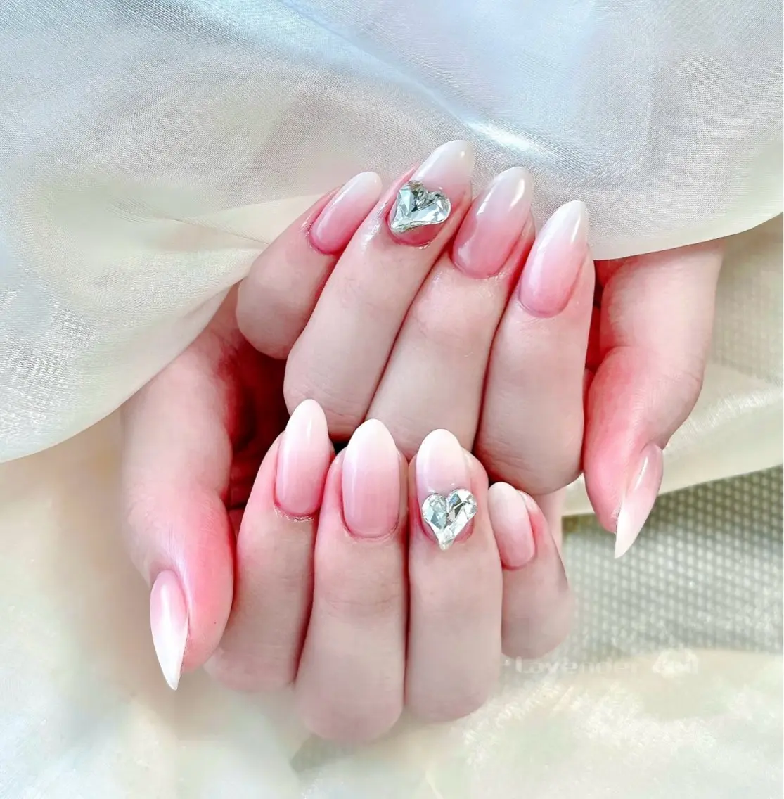 ネイル オーロラネイル ブルー チークネイル フットネイル フレンチネイル ハンドネイル ハンドケア For you. Nail Salonのネイルデザイン