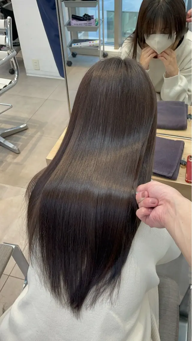 ロング カラー 髪質改善 ✨髪質改善✨美髪 矯正🫧小泉のヘアスタイル
