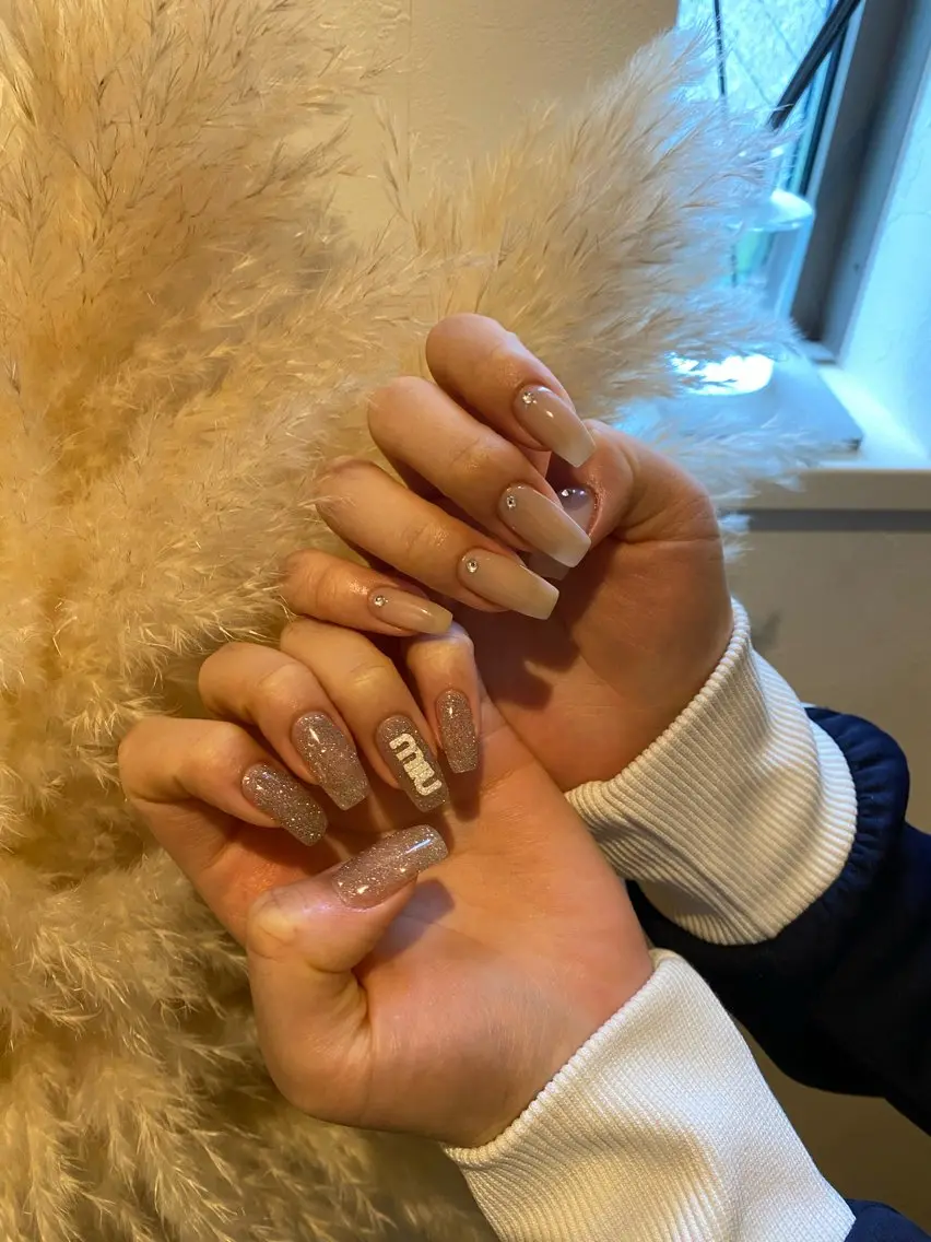 ネイル ハンドネイル Elle. ASAMIのネイルデザイン
