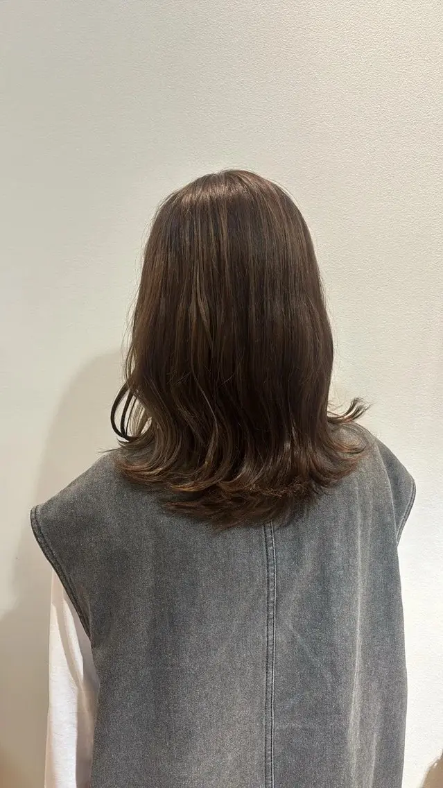 セミロング レイヤーカット カット 沙奈 /さなのヘアスタイル