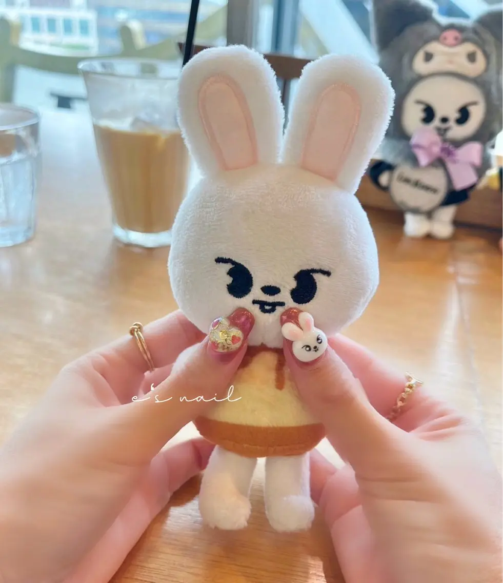 ネイル アートネイル e’s nail Lumièreのネイルデザイン