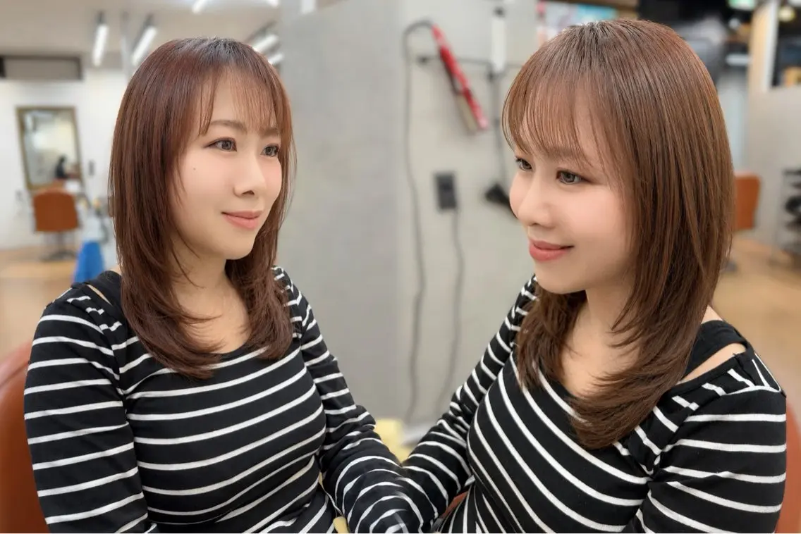 セミロング カラー 顔まわりレイヤー レイヤーカット 柏 康孝のヘアスタイル