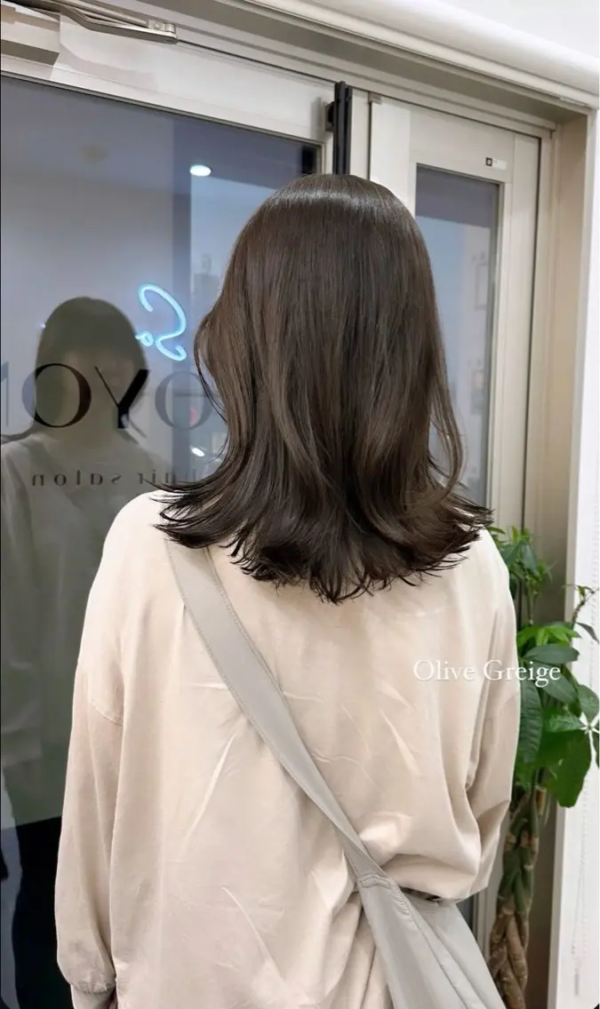 ミディアム カラー オリーブカラー カット ヘアカラー トリートメント 🫧SOYON non🫧のヘアスタイル