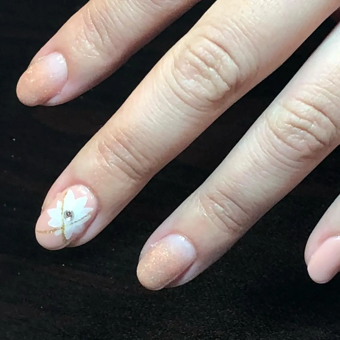 ネイル アートネイル フラワーネイル KIREIE NAILSのネイルデザイン