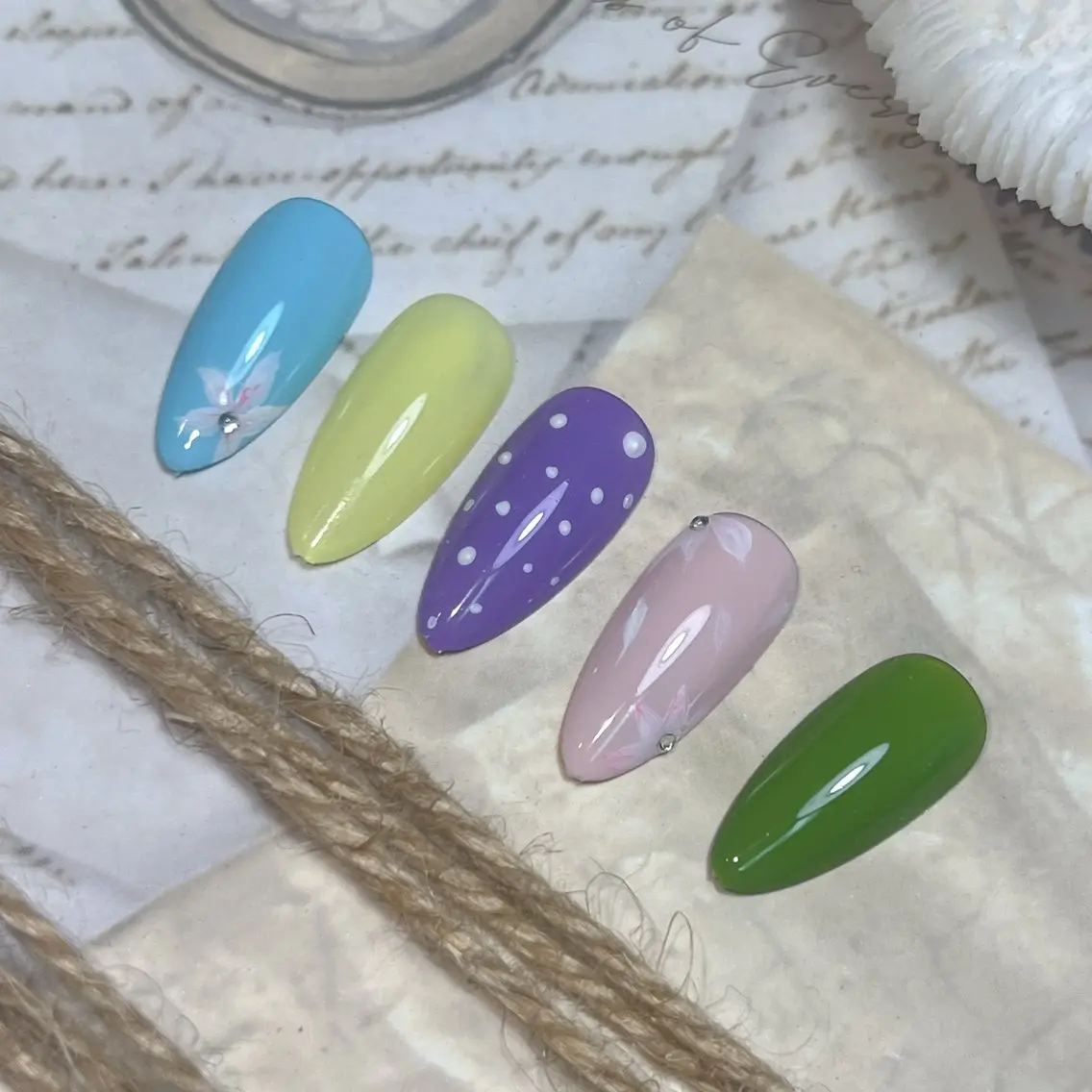 ネイル ハンドネイル DOMI　NAIL 💅🏻のネイルデザイン