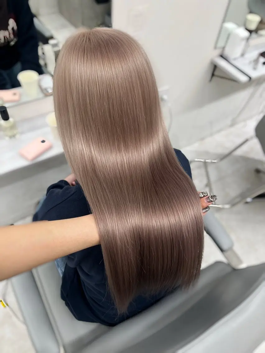 ロング カット ヘアカラー トリートメント ヘアセット クルミ🤍推し活 🎀ピンクカラーのヘアスタイル