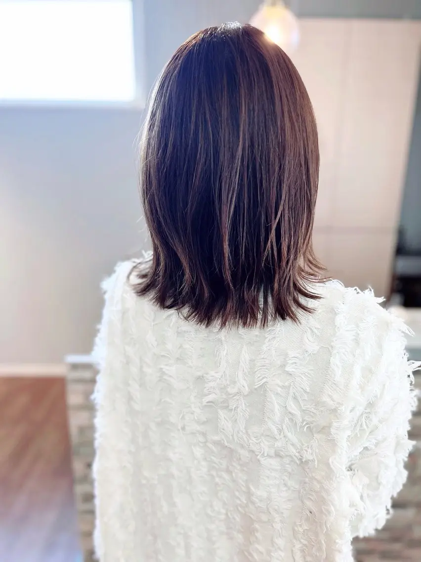 ミディアム カラー ボブ くびれヘア roijir ロイジーのヘアスタイル