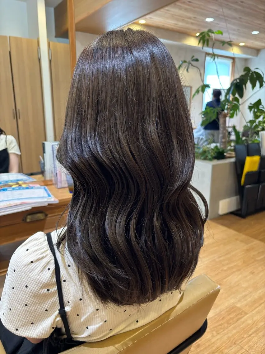 カラー グレージュ オリーブグレージュ オリーブグレー カット ヘアカラー トリートメント レイヤー/髪質改善 山口   恋のヘアスタイル