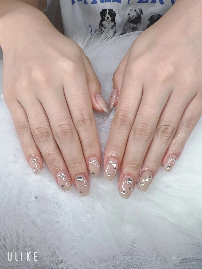 ネイル ハンドネイル T.Lee Nail Lilyのネイルデザイン
