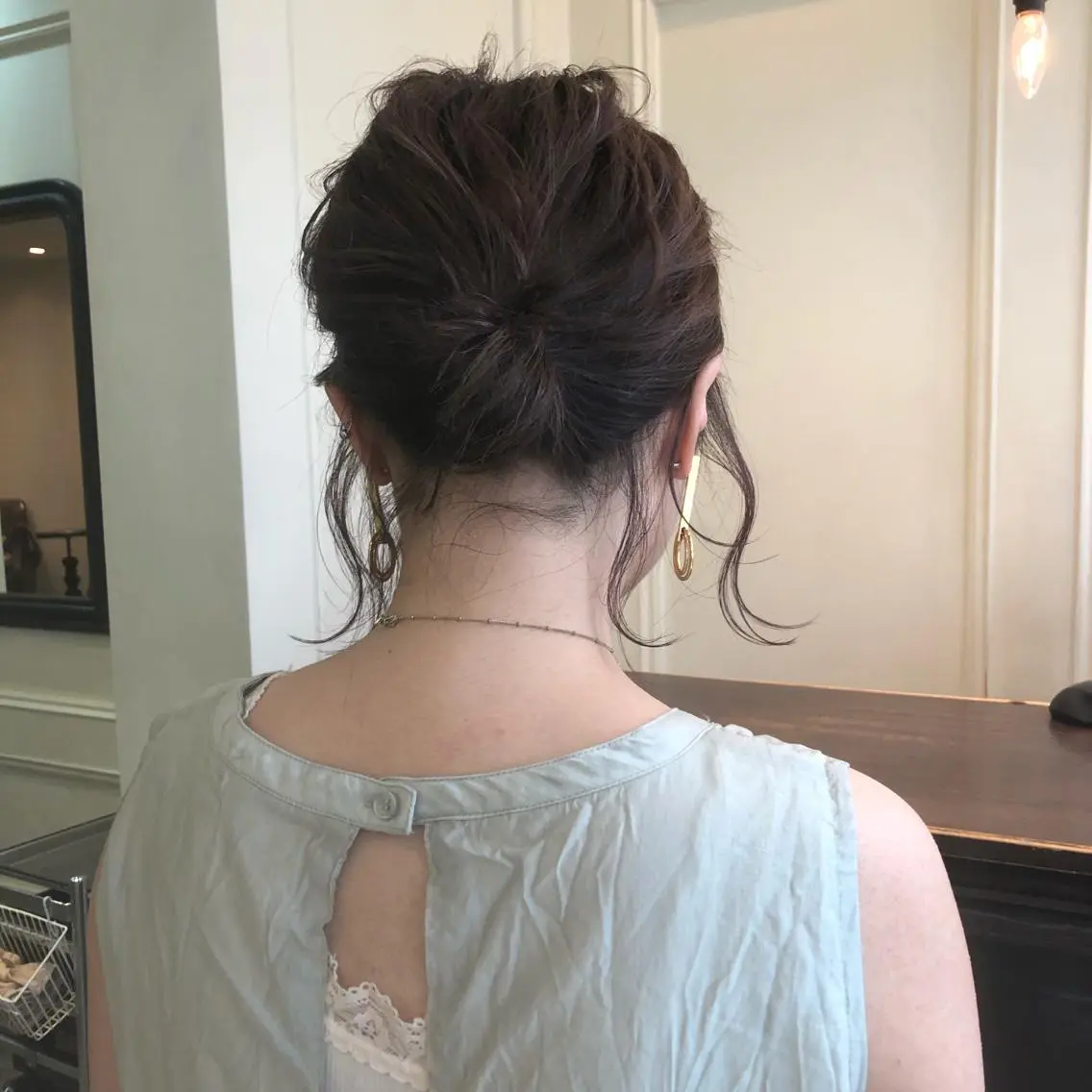ショート ヘアアレンジ 大人girly🛋️ 🤍yukakoのヘアスタイル