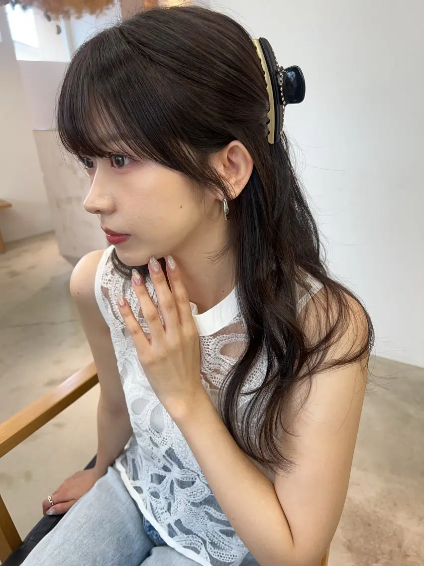 ロング カット ヘアカラー トリートメント vince. moekoのヘアスタイル