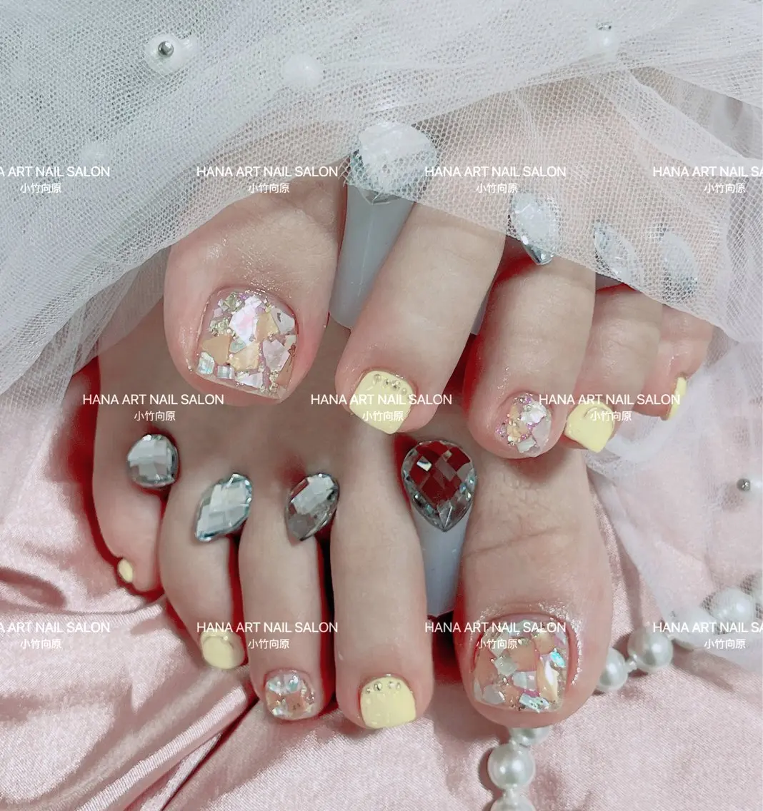 ネイル フットネイル HANA ART NAIL SALONのネイルデザイン