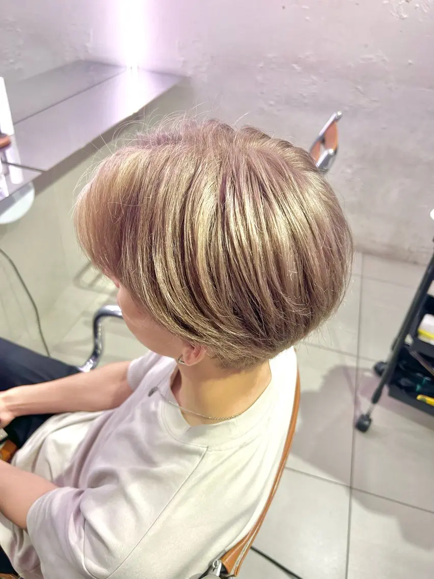 カラー メンズ 【レディース限定】 Gakutoのヘアスタイル