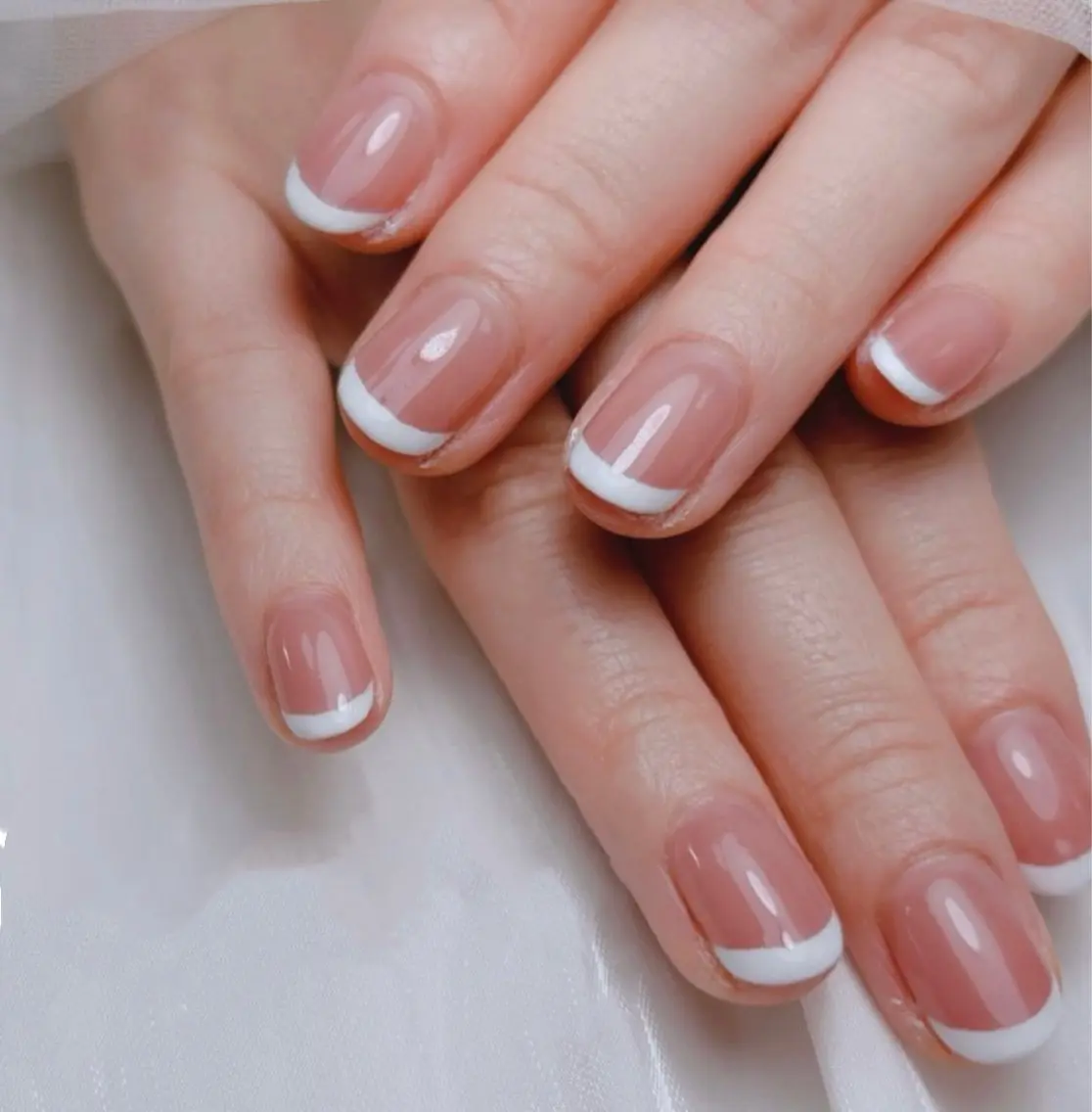 [初回オフ無料]💅フレンチ🧊（パーツ、長さだしオフ別）の写真