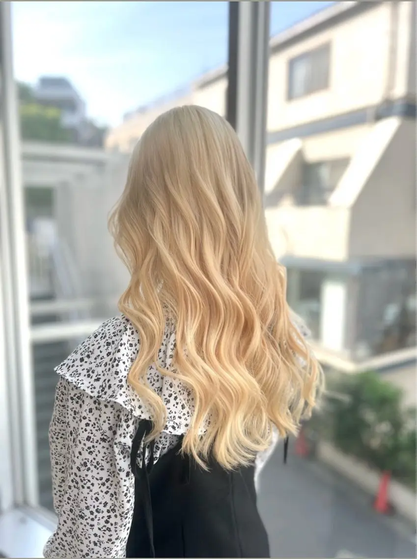 ロング カラー ヘアカラー トリートメント ヘアセット 🌈インナーカラー ‘ショウマ’🌈のヘアスタイル